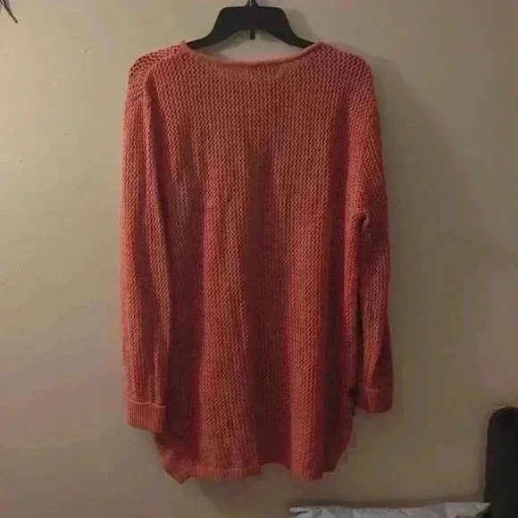 Simply Noelle, large pink sweater - Picture 5 of 5